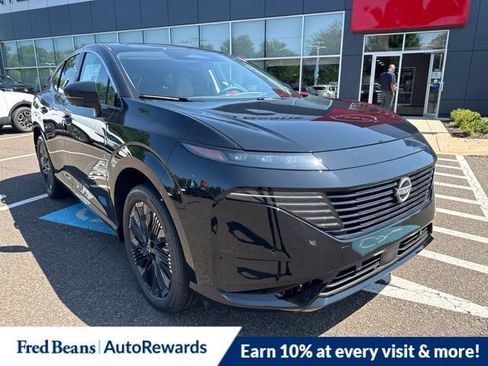 New 2026 Nissan Armada SL w/ Captain's Chari Seat Package AWD/4WD image 2