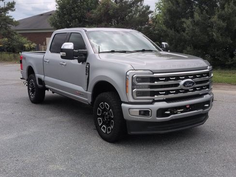 Certified 2023 Ford F250 Platinum AWD/4WD image 2