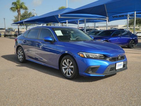 Used 2024 Honda Civic LX image 3