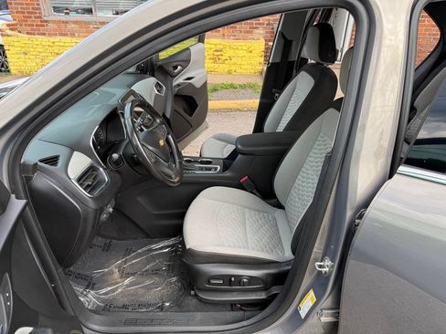 Used 2019 Chevrolet Equinox LT FWD image 10