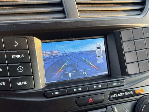 Used 2019 Ford Explorer XLT w/ Class III Trailer Tow Package image 31