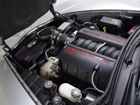 Used 2006 Chevrolet Corvette Convertible image 22