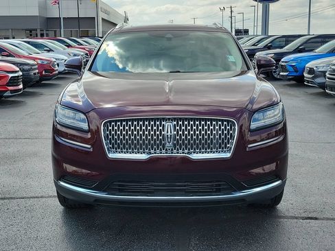 Certified 2023 Lincoln Nautilus Reserve w/ Cargo Utility Package FWD image 2