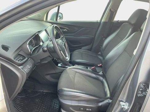 Used 2020 Buick Encore Preferred image 10