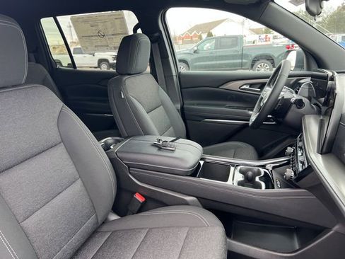 New 2026 Chevrolet Traverse LT w/ LPO, Floor Liner Package image 11