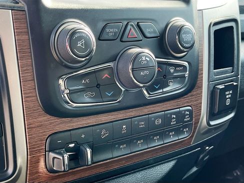 Used 2017 RAM 2500 Laramie w/ Sport Appearance Group AWD/4WD image 15