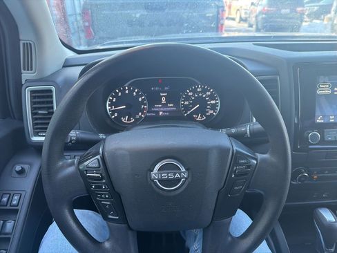 Used 2022 Nissan Frontier SV image 15