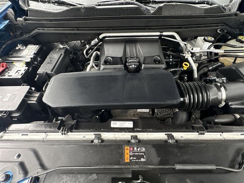 Used 2023 Chevrolet Colorado Z71 w/ Z71 Convenience Package 2 image 28