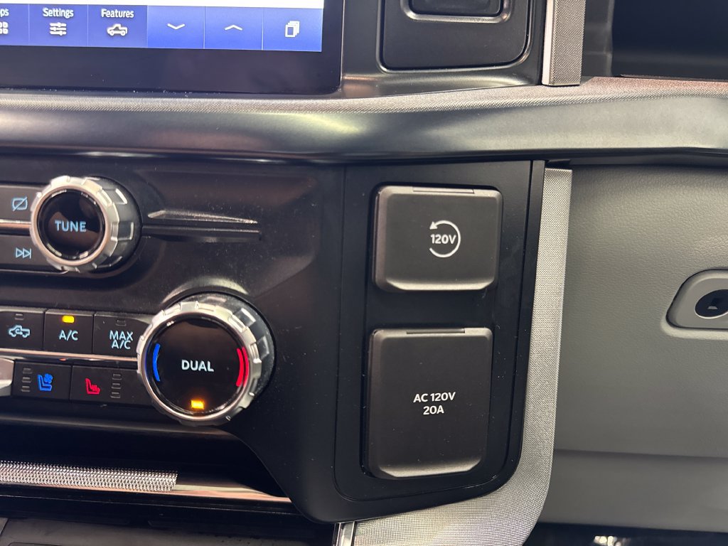 Used 2022 Ford F150 Limited AWD/4WD image 36