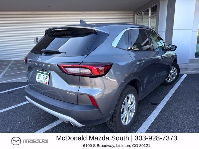 Used 2023 Ford Escape Active AWD/4WD image 3