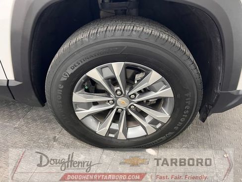 Used 2025 Chevrolet Equinox LT FWD image 19