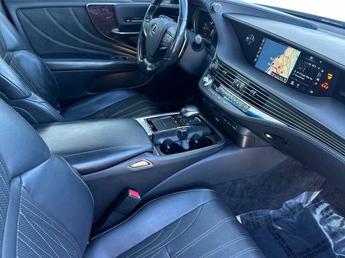 Certified 2019 Lexus LS 500 image 15