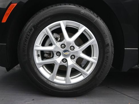 Used 2023 Chevrolet Equinox LT FWD image 10