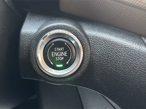 Used 2021 Chevrolet TrailBlazer ACTIV w/ Convenience Package image 25