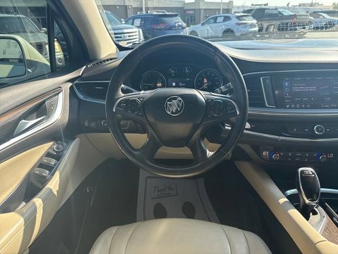 Used 2020 Buick Enclave Essence w/ Sound and Sites Package FWD image 16