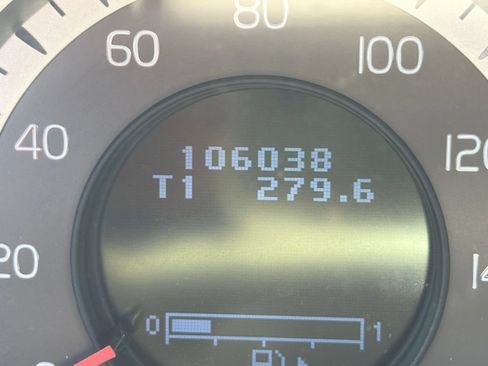 Used 2013 Volvo XC60 T6 AWD/4WD image 20