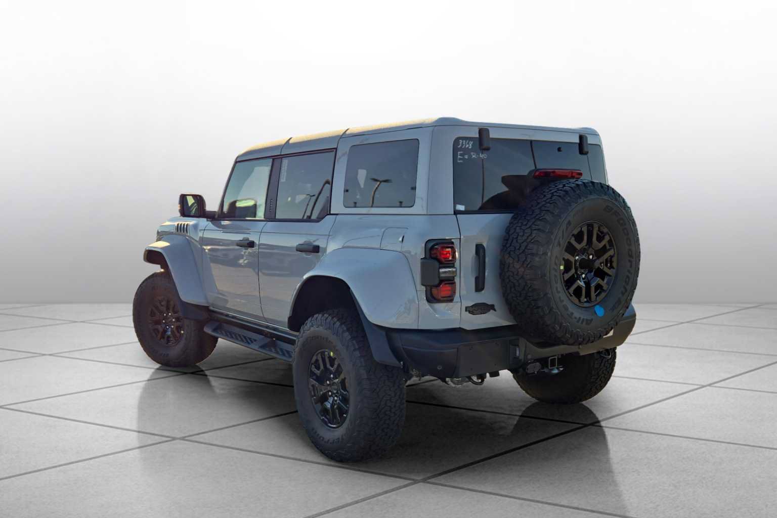 New 2026 Ford Bronco Raptor w/ Interior Carbon Fiber Pack AWD/4WD image 13