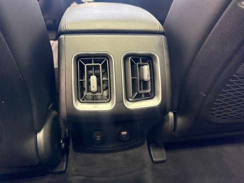 Used 2022 Kia Sorento S w/ Panoramic Sunroof Package AWD/4WD image 20