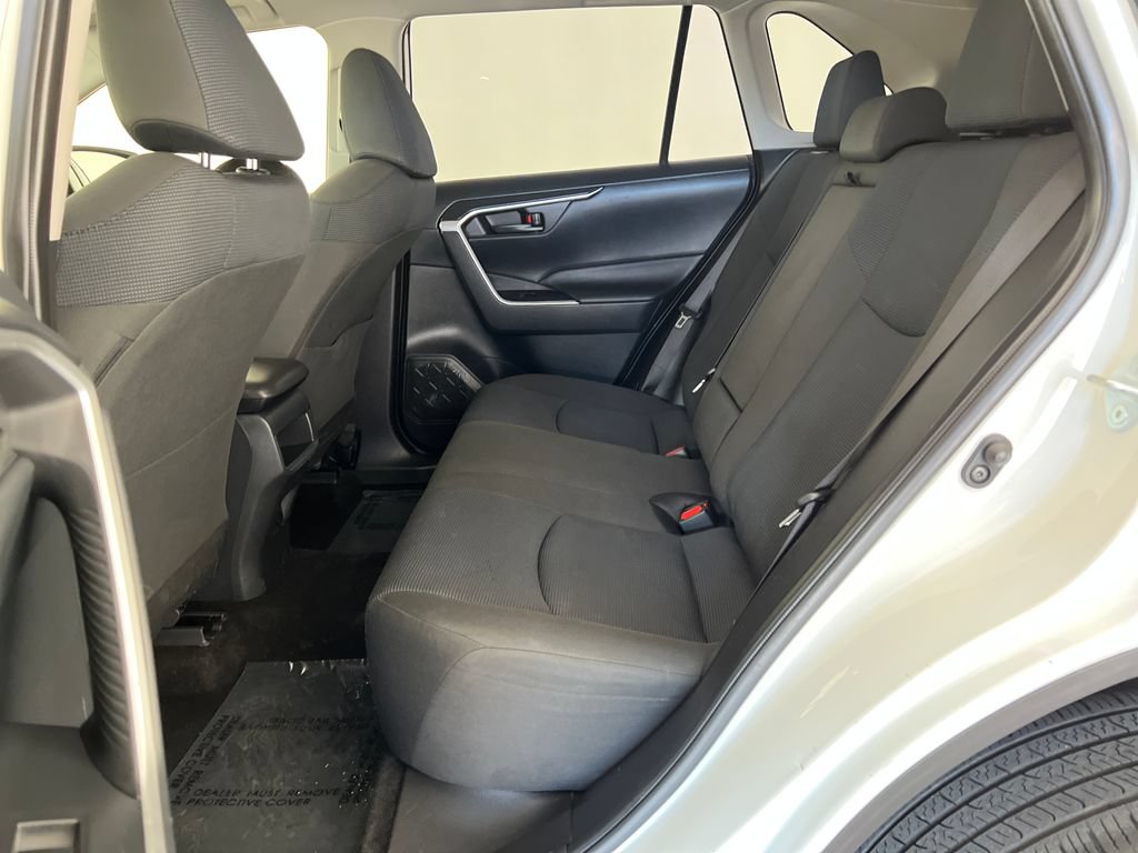 Used 2019 Toyota RAV4 LE w/ Carpet Mat Package FWD image 26