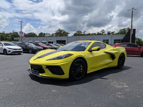 Used 2023 Chevrolet Corvette Stingray Premium Cpe w/ Z51 Performance Package RWD image 7