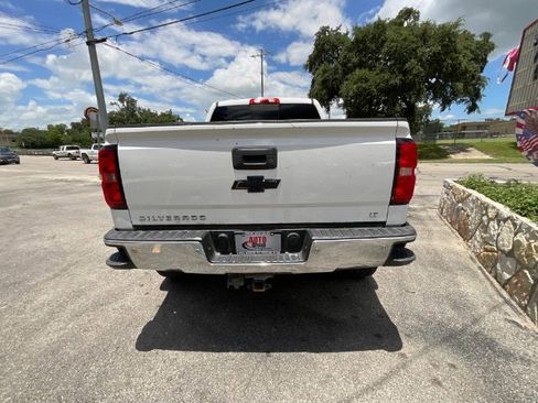 Used 2015 Chevrolet Silverado 1500 LT w/ LT Convenience Package AWD/4WD image 6