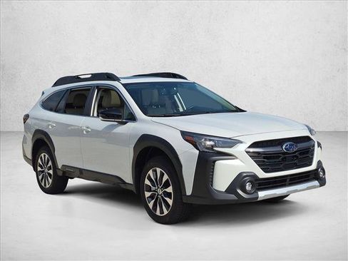Used 2025 Subaru Outback Limited w/ Popular Package #2 AWD/4WD image 3