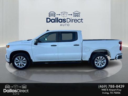 Used 2022 Chevrolet Silverado 1500 Custom w/ LPO, Blackout Package image 9