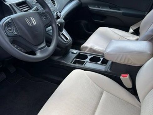 Used 2015 Honda CR-V LX image 17