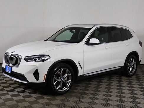 Used 2023 BMW X3 xDrive30i w/ Premium Essential Package image 9