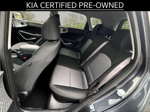 Certified 2023 Kia Soul LX w/ LX Technology Package FWD image 23