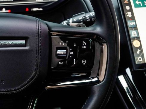 Used 2024 Land Rover Range Rover Sport Dynamic SE image 36