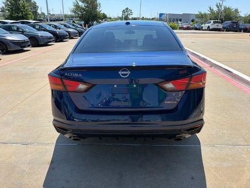 Certified 2024 Nissan Altima 2.0 SR FWD image 4