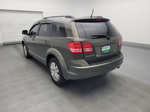 Used 2017 Dodge Journey SE w/ Flexible Seating Group image 5