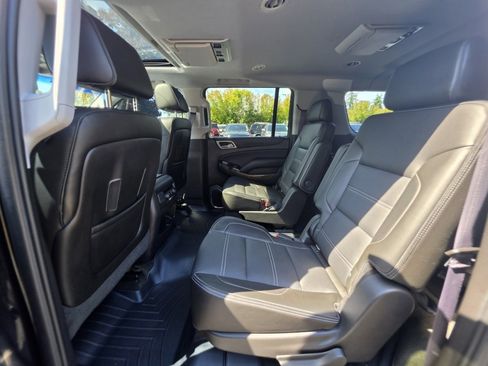 Used 2016 GMC Yukon XL Denali w/ Open Road Package AWD/4WD image 13