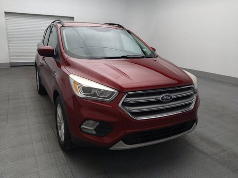 Used 2017 Ford Escape SE w/ Equipment Group 201A FWD image 14