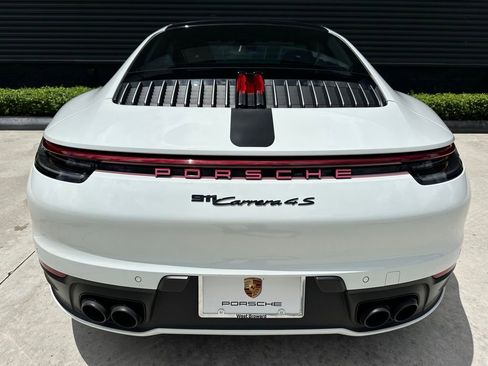Certified 2022 Porsche 911 Carrera 4S AWD/4WD image 13