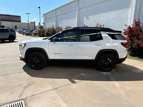 New 2026 GMC Terrain Elevation w/ Elevation Premium Package image 3