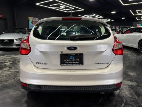 Used 2012 Ford Focus Titanium FWD image 6