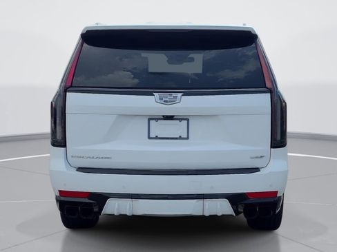 Used 2023 Cadillac Escalade V w/ Heavy-Duty Trailer Package AWD/4WD image 4