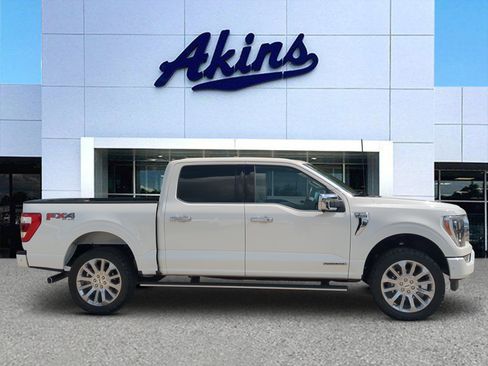 Certified 2022 Ford F150 Platinum w/ Equipment Group 701A High AWD/4WD image 1