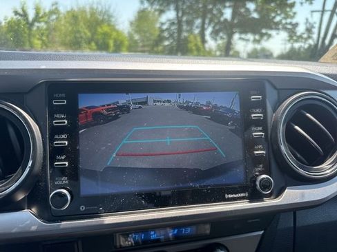 Used 2023 Toyota Tacoma SR5 AWD/4WD image 23