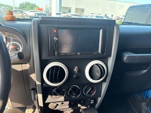 Used 2010 Jeep Wrangler Sport AWD/4WD image 21