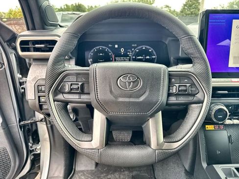New 2025 Toyota Tacoma Trailhunter image 24