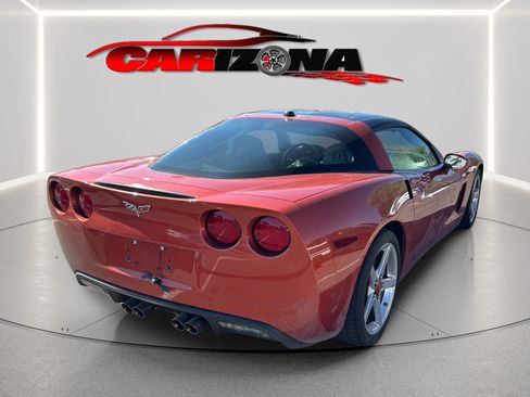 Used 2005 Chevrolet Corvette Coupe w/ Preferred Equipment Group RWD image 6