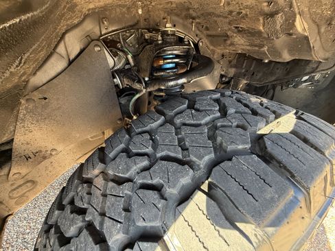 Used 2018 Toyota Tacoma TRD Off-Road image 26