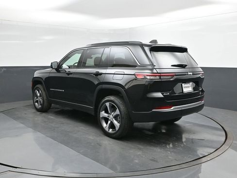 New 2026 Jeep Grand Cherokee Limited AWD/4WD image 5