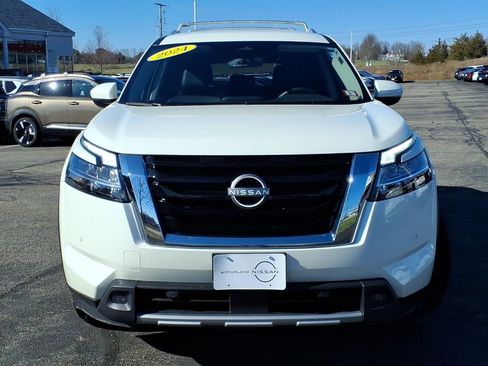 Certified 2024 Nissan Pathfinder SL AWD/4WD image 7