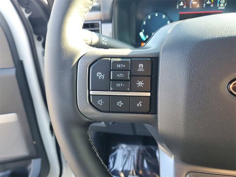 New 2025 Ford F150 Lariat w/ Equipment Group 501A Mid image 11