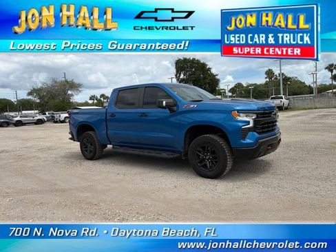 Used 2022 Chevrolet Silverado 1500 LT Trail Boss w/ LT Trail Boss Premium Package AWD/4WD image 15