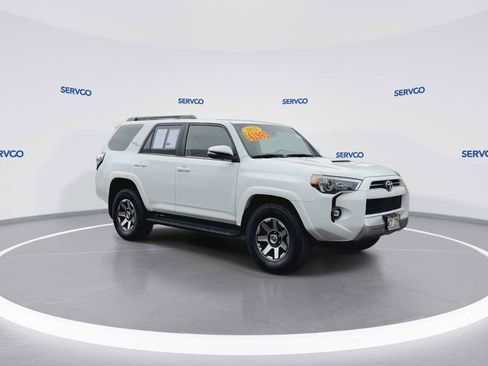 Used 2021 Toyota 4Runner TRD Off-Road Premium image 2